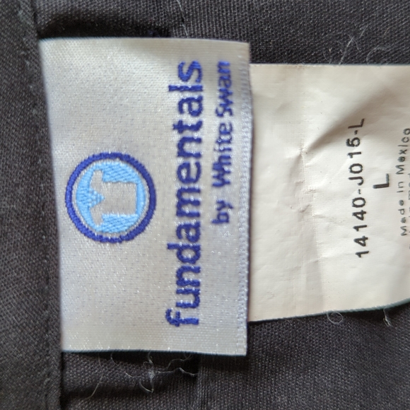 Scrub top - Picture 2 of 2